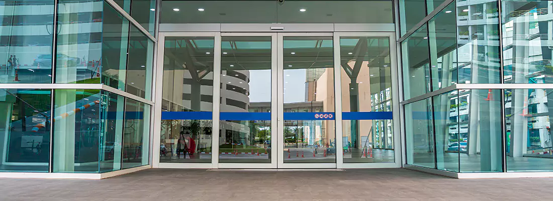 Automatic Glass Door Lock in New Smyrna Beach, FL